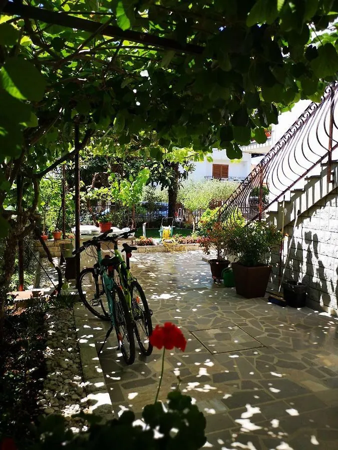 Apartmani Rita Studio Novigrad Istria شقة